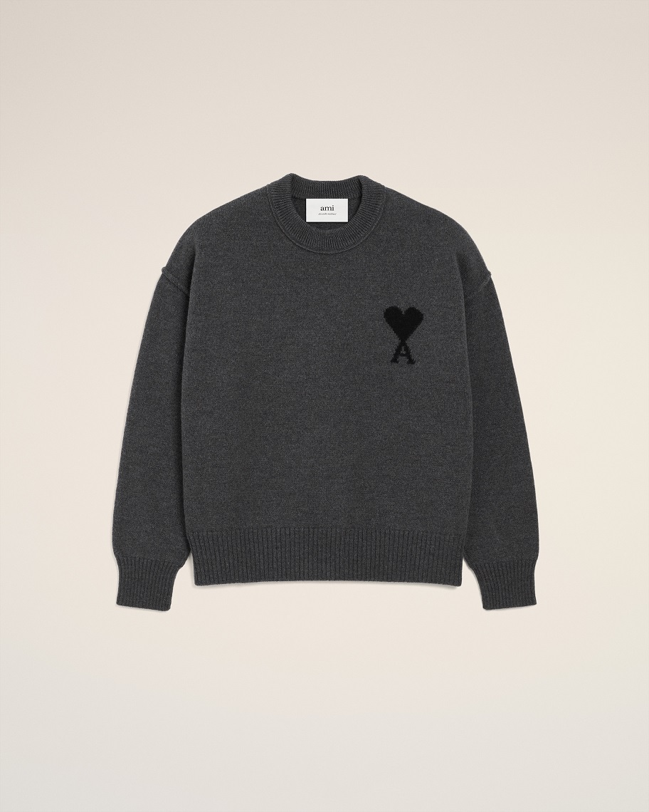 AMI PARIS de Coeur Knit Pullover in Heather Dark Grey/Black