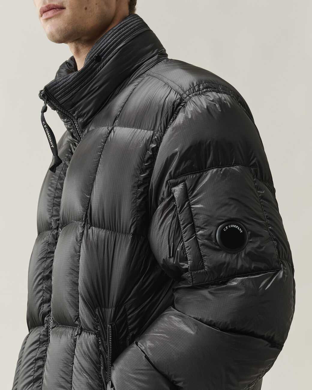 C.P. COMPANY D.D. Shell Lens Hooded Down Jacket in Black
