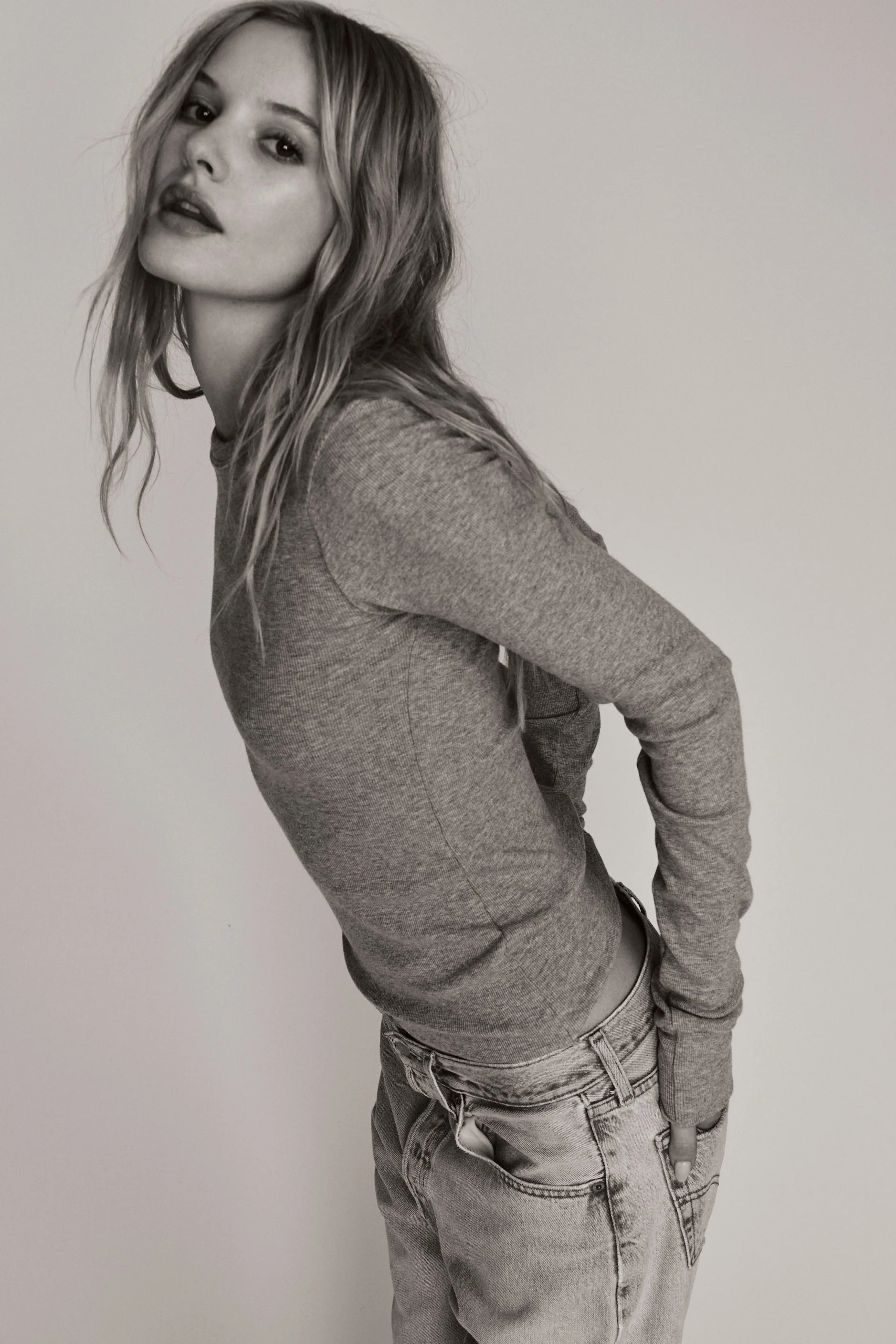 ÉTERNE Long Sleeve Fitted Top in Heather Grey XL