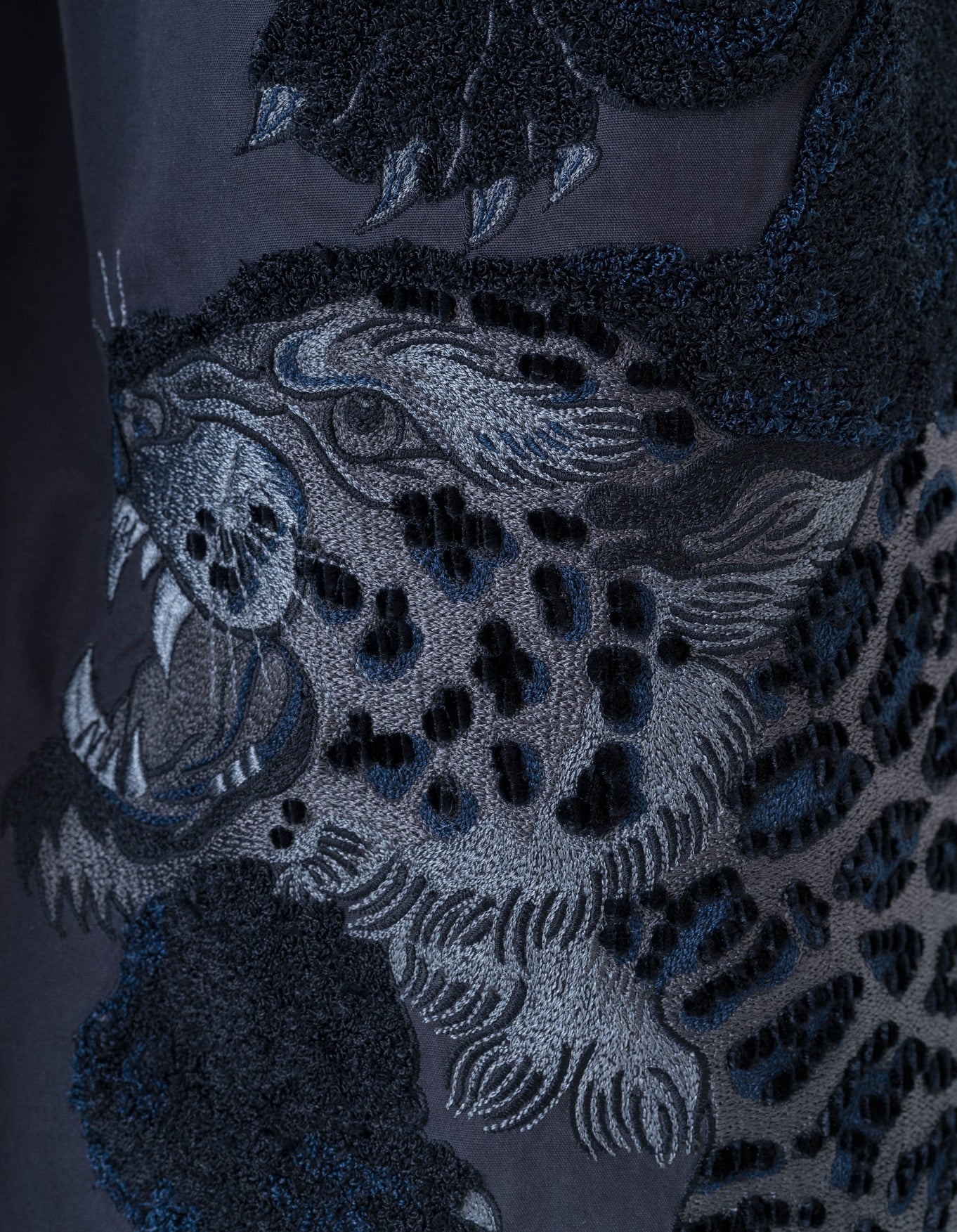 MAHARISHI 7373 Chimera Panther Loose Snopants® in Navy