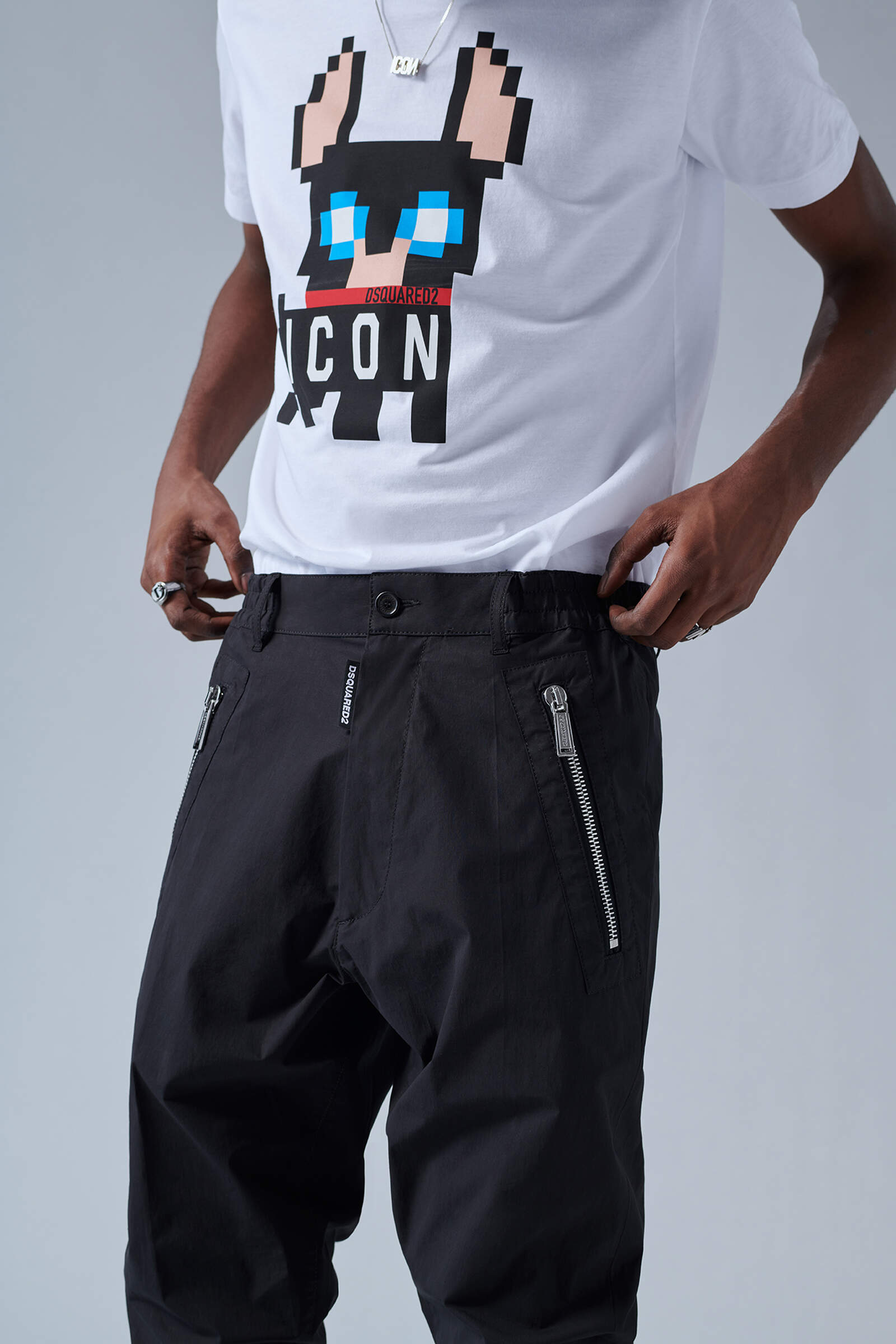 DSQUARED2 Icon Jogging Pant in Black 48
