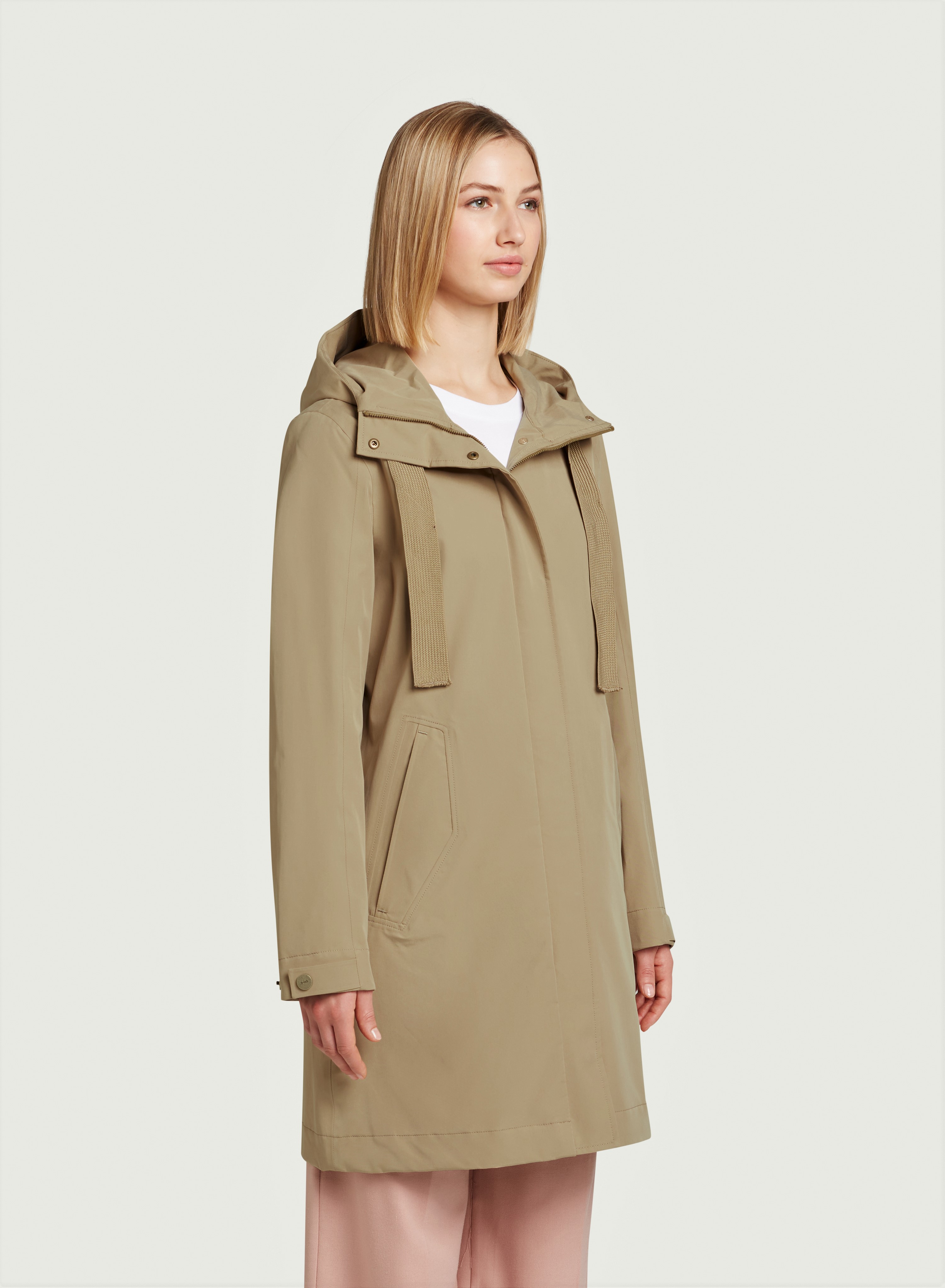 g-lab Fiala II Parka in Sand XS