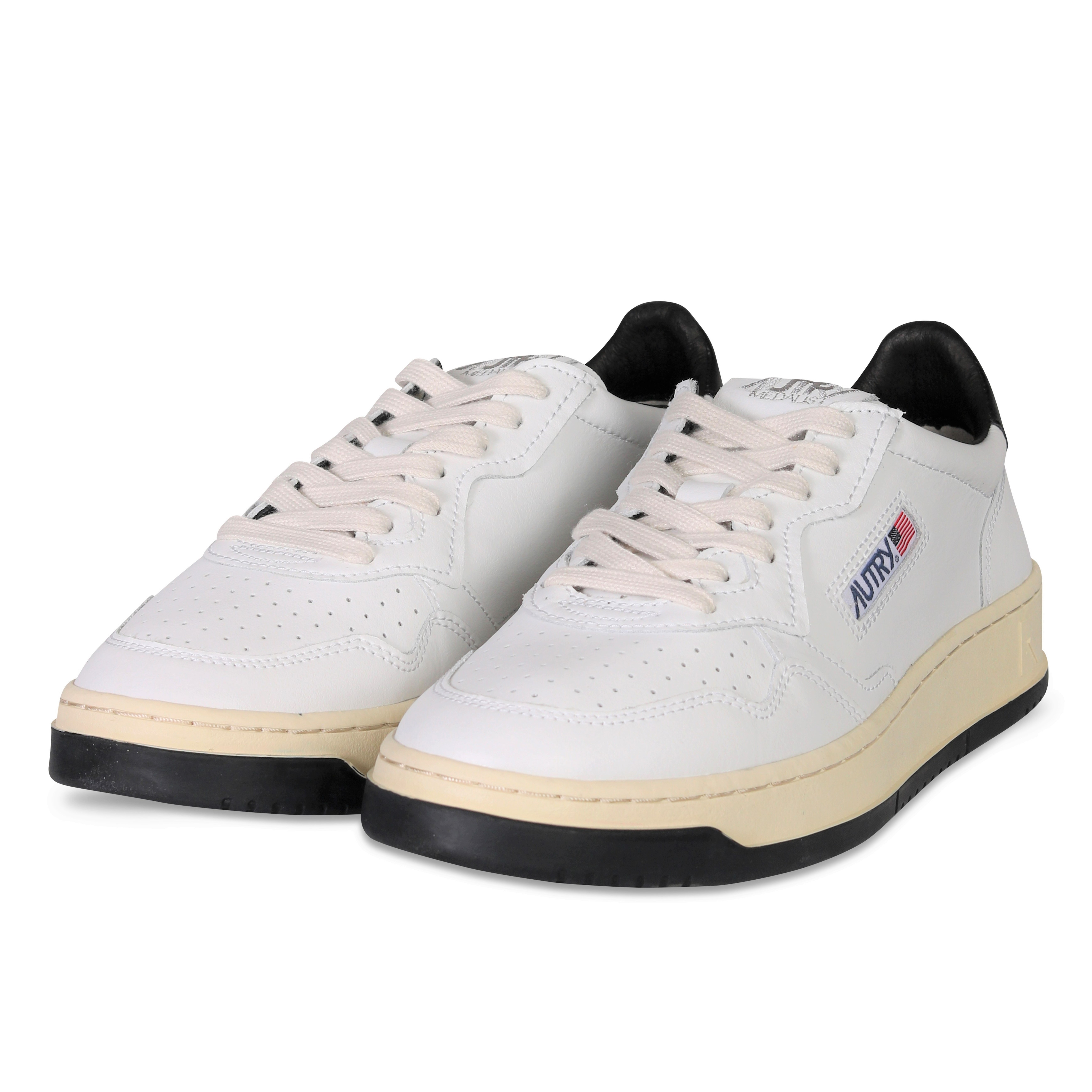 Autry Action Shoes Low in White/Black 40