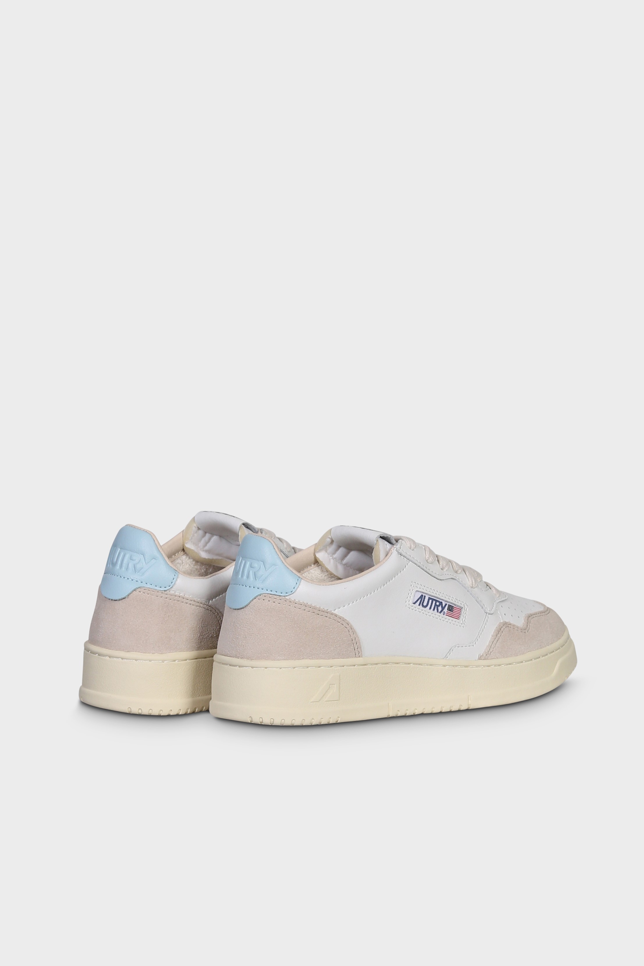 AUTRY ACTION SHOES Medalist Low Sneaker Suede White/Stream Blue 35