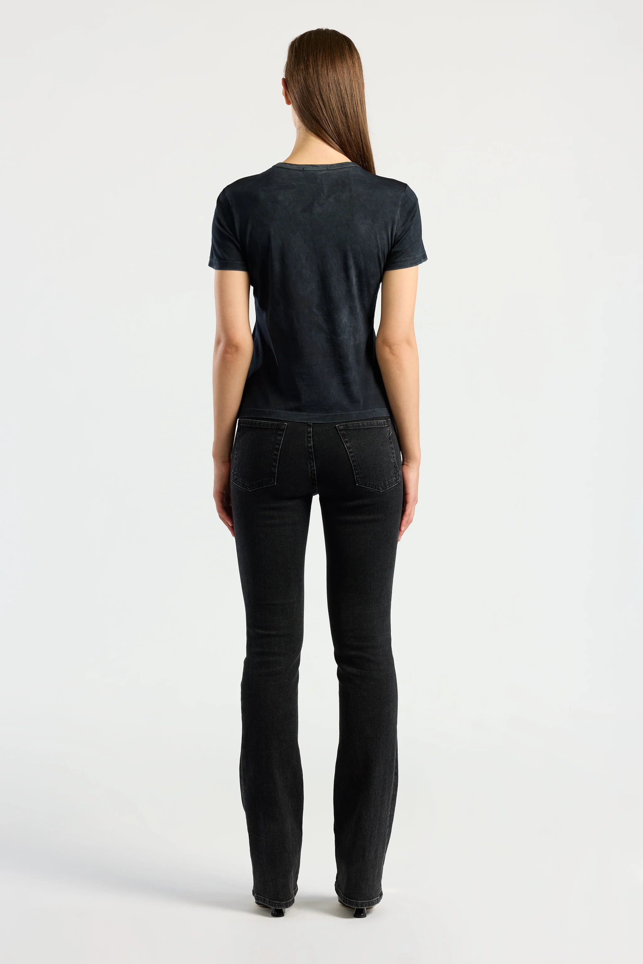 COTTON CITIZEN Standard T-Shirt in Vintage Black