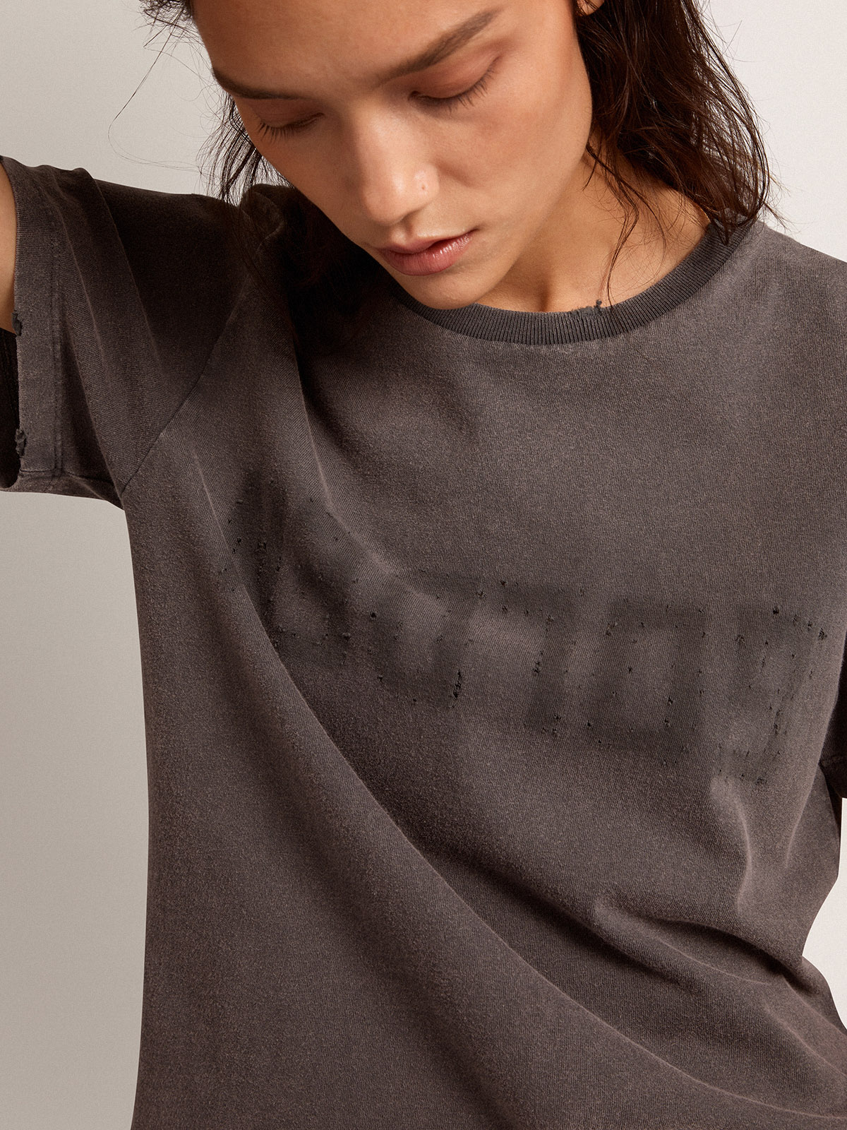 Golden Goose Distressed T-Shirt in Anthracite XS