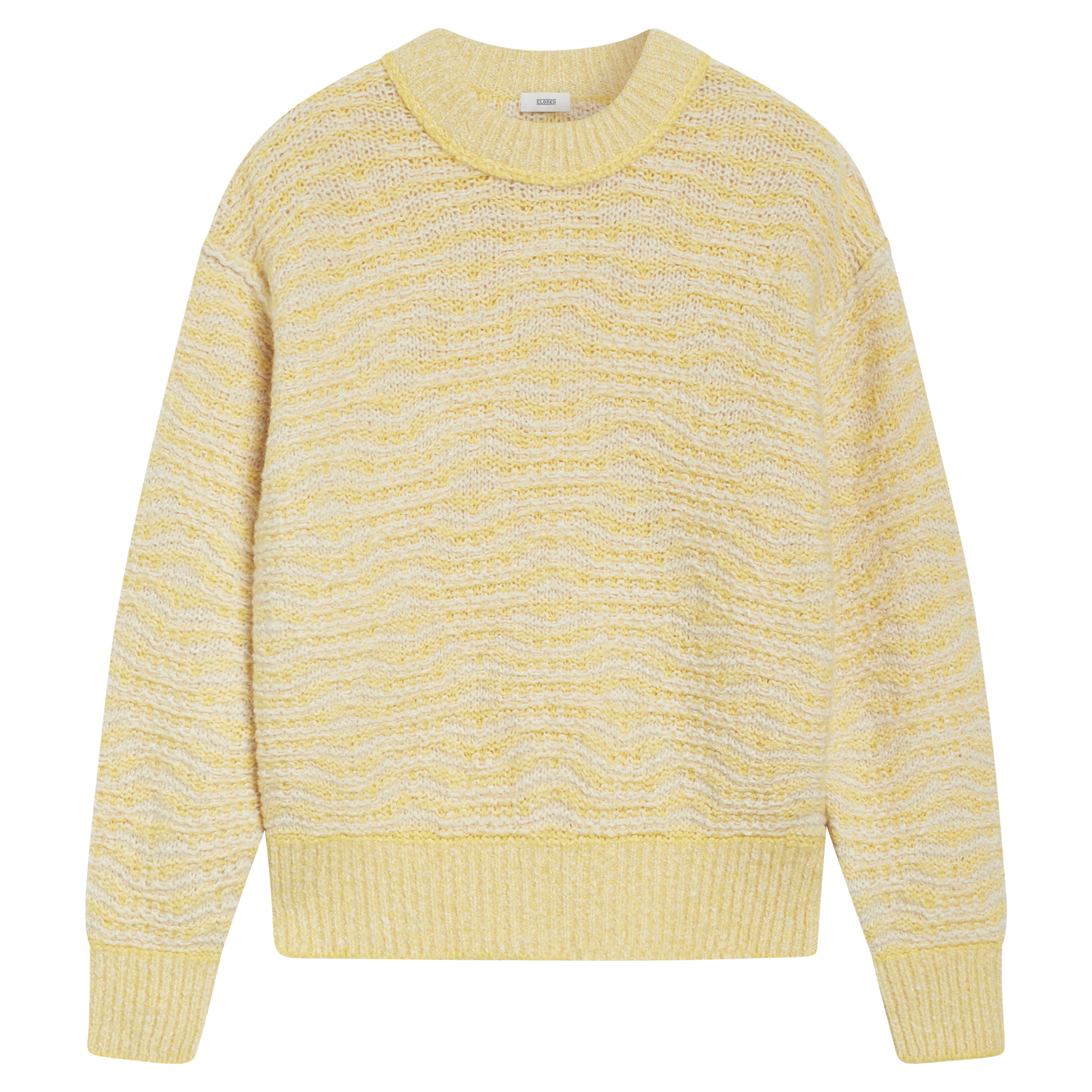 Closed Knit Pullover in Soft Yellow