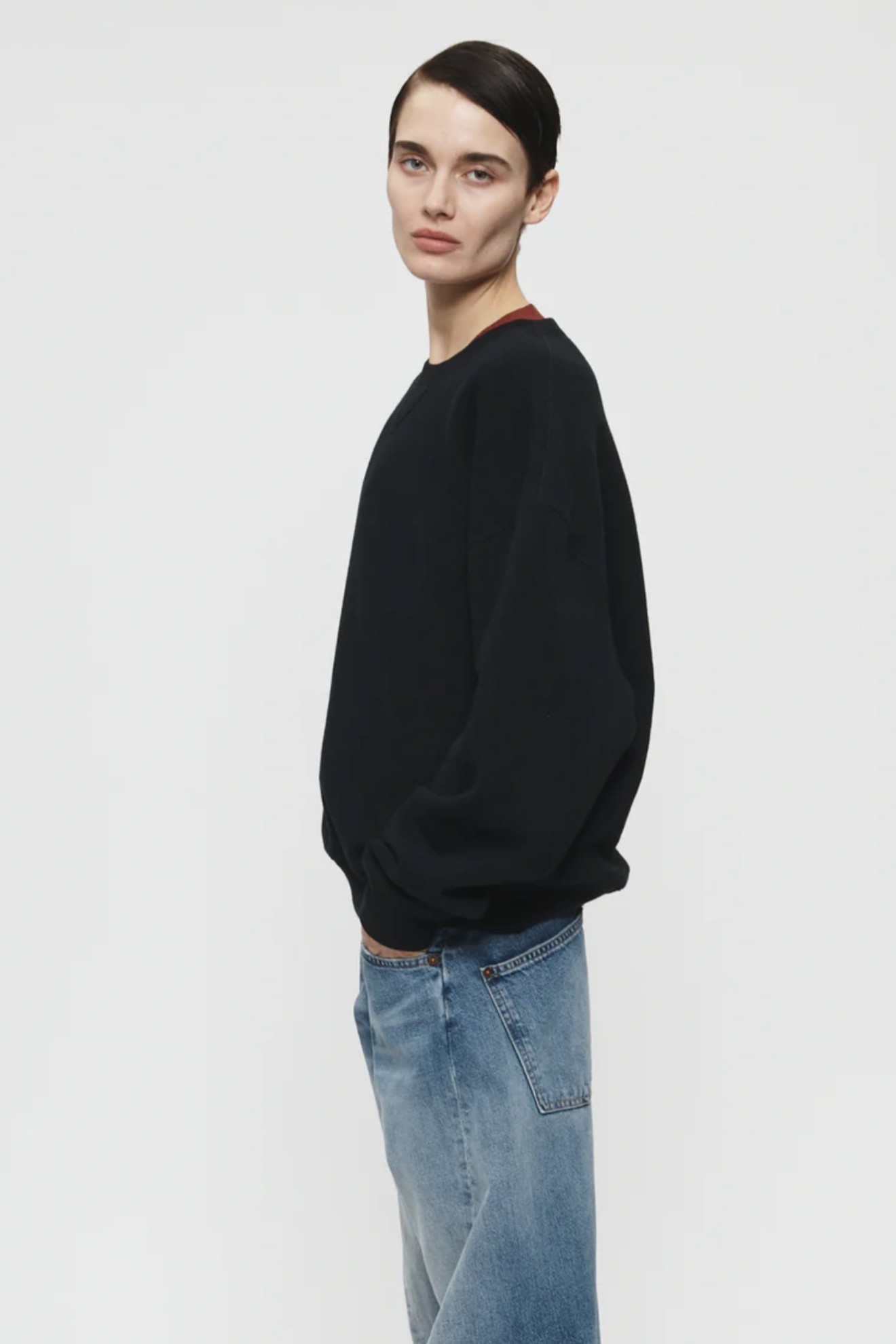6397 Deb Sweatshirt in Black