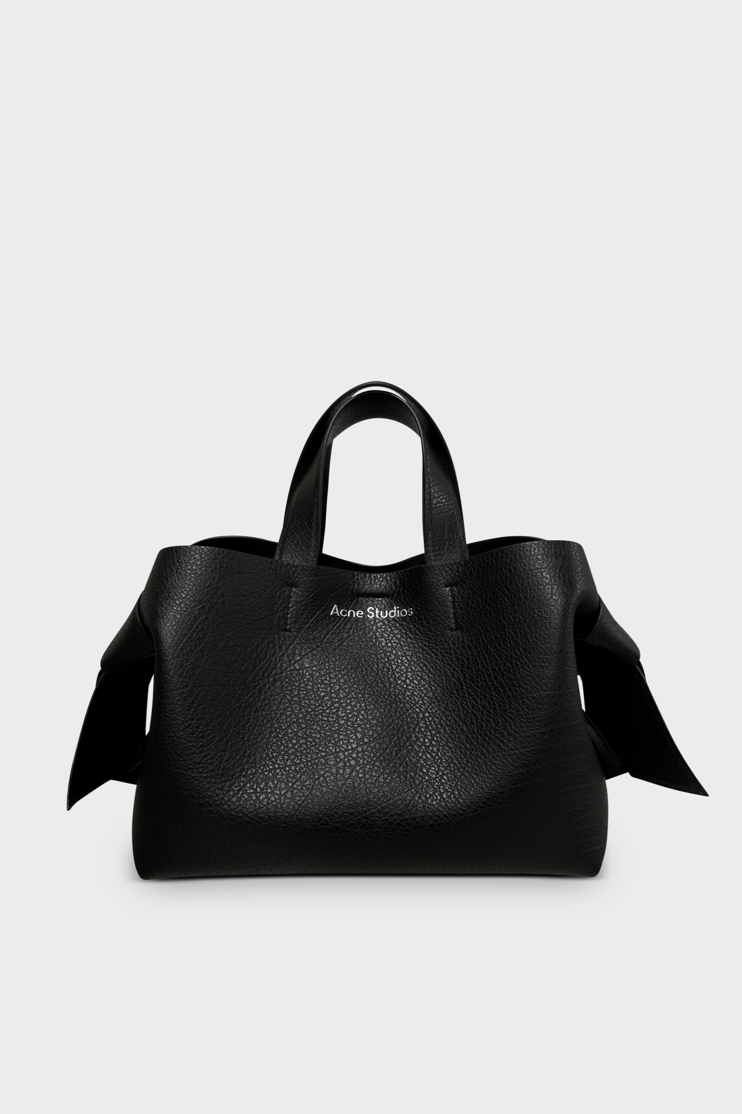 ACNE STUDIOS Musubi Tote Bag in Grained Leather Black