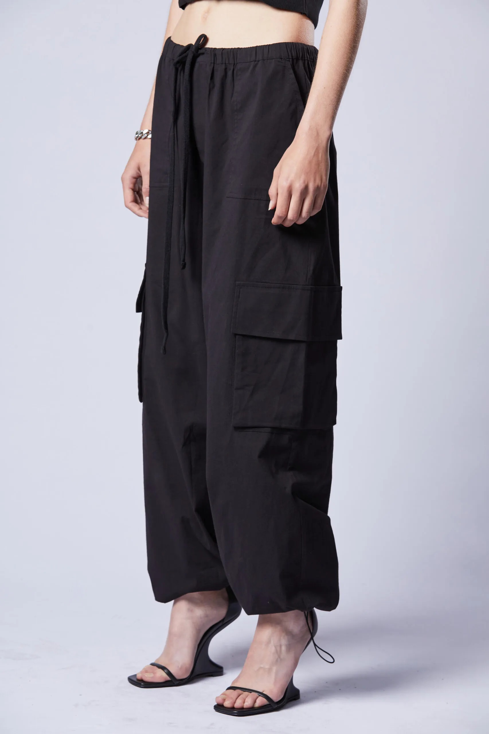 THOM KROM Wide Leg Cargo Pant in Black XS