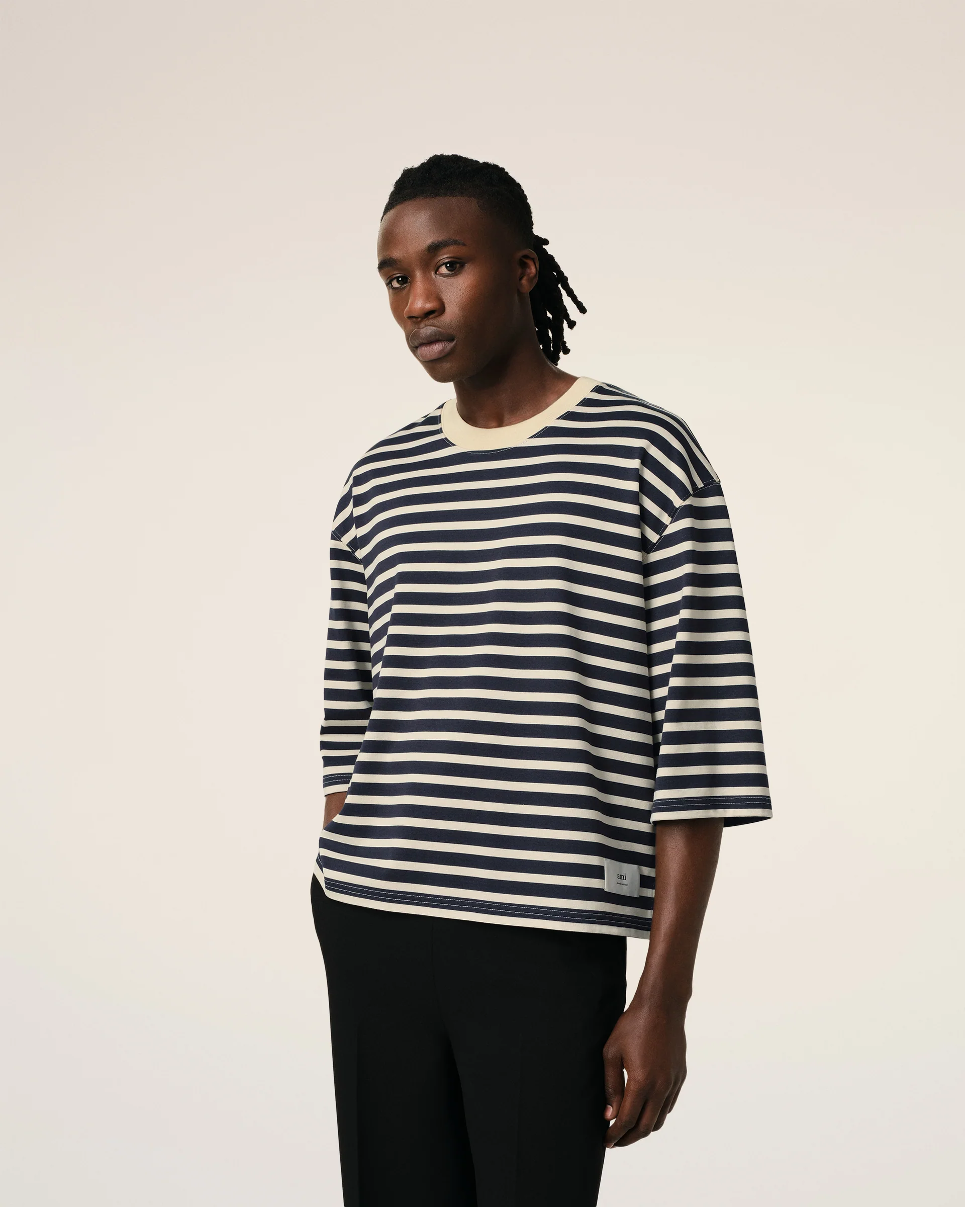 AMI PARIS Oversize T-Shirt in Navy/Cream Stripe AMI PARIS Oversize T-Shirt in Navy/Cream Stripe