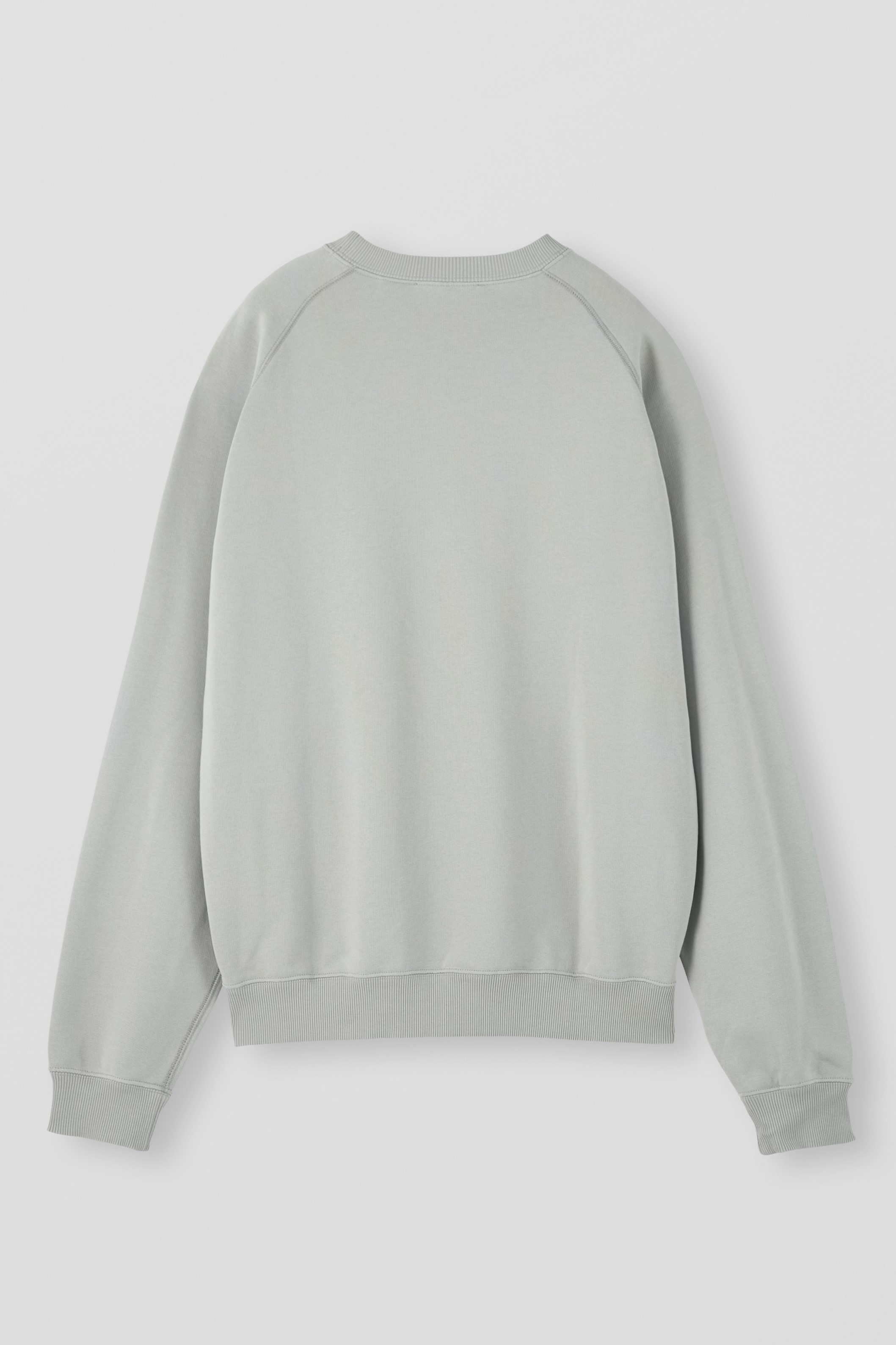 APPLIED ART FORMS Raglan Sweater in Ghost Grey S