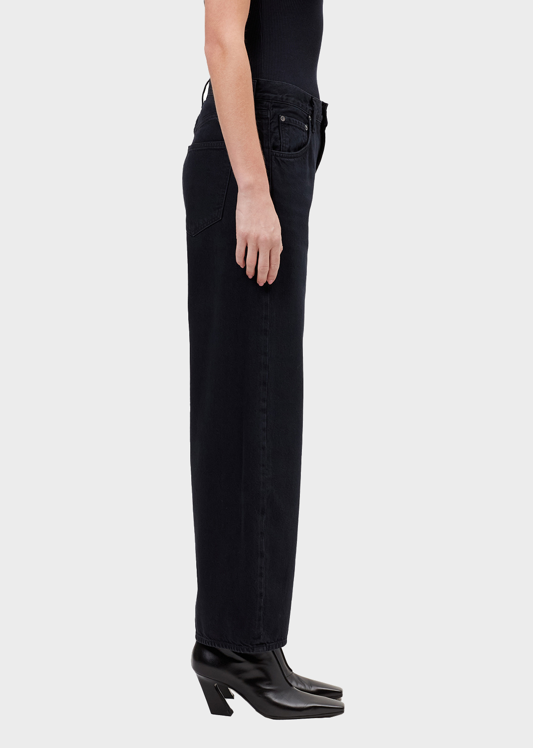 AGOLDE Low Curve Jeans in Black