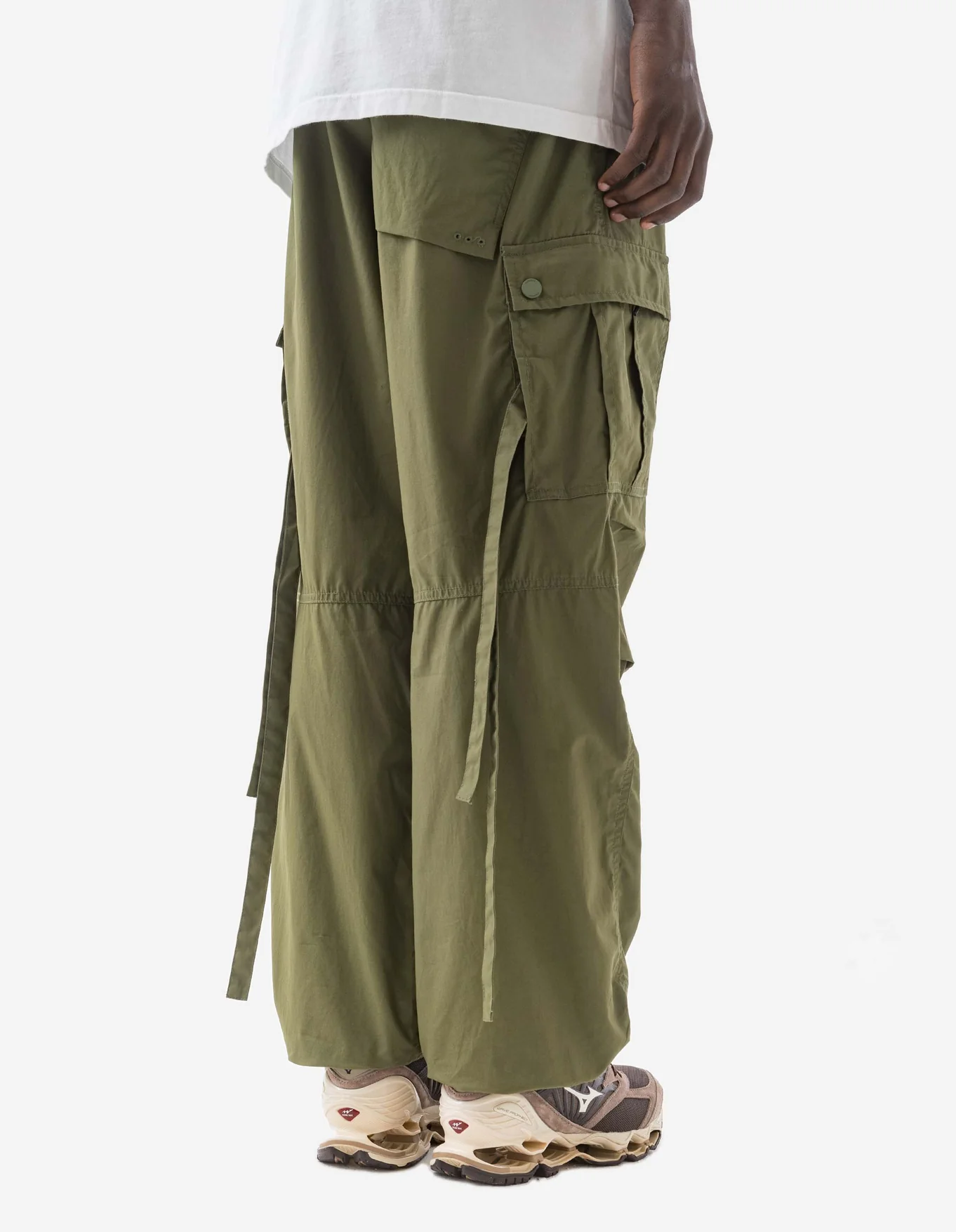 MAHARISHI 5307 Asym Light Cargo Track Pant in Olive