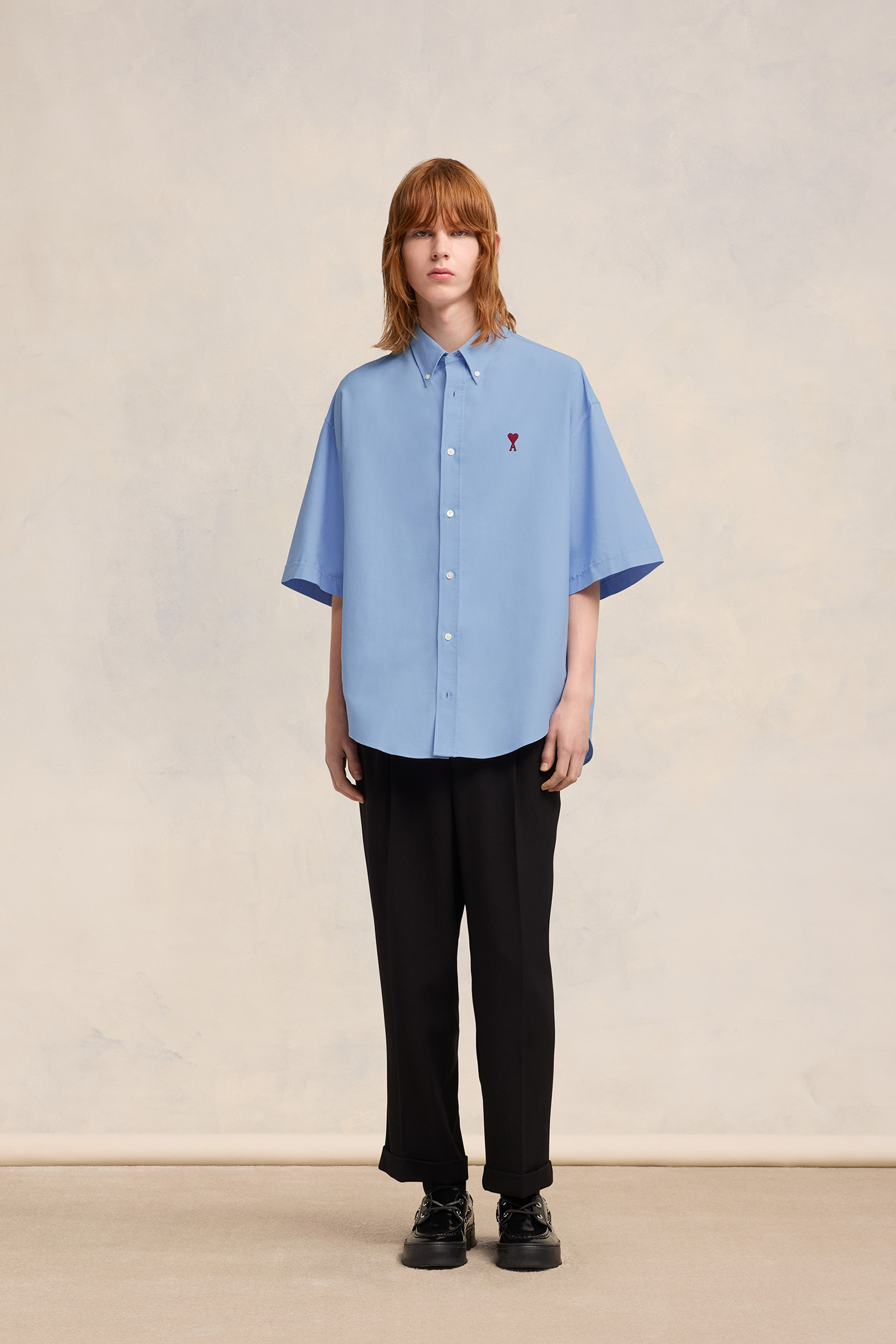 AMI PARIS de Coeur Boxy Fit Short Sleeve Shirt in Cashmere Blue M
