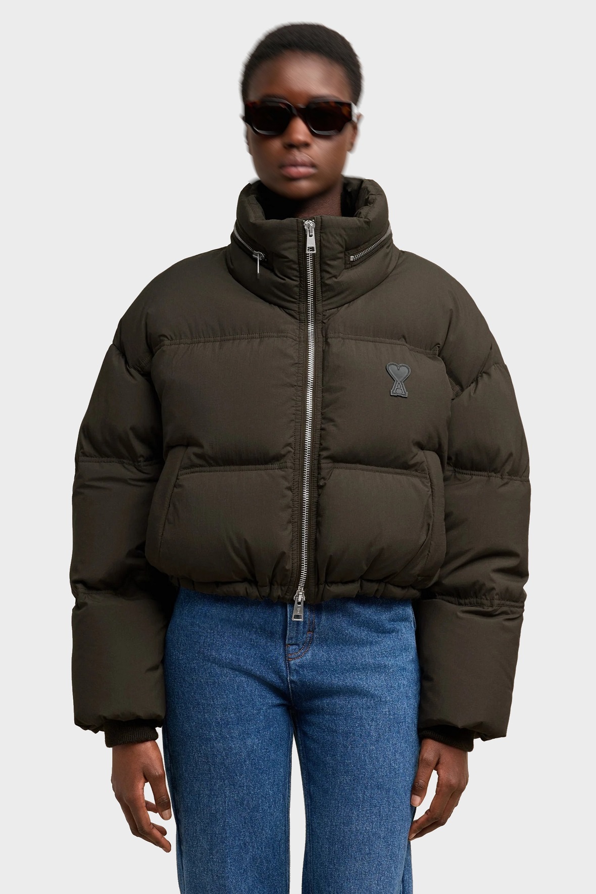 AMI PARIS de Coeur Cropped Down Jacket in Dark Coffee XS AMI PARIS de Coeur Cropped Down Jacket in Dark Coffee M