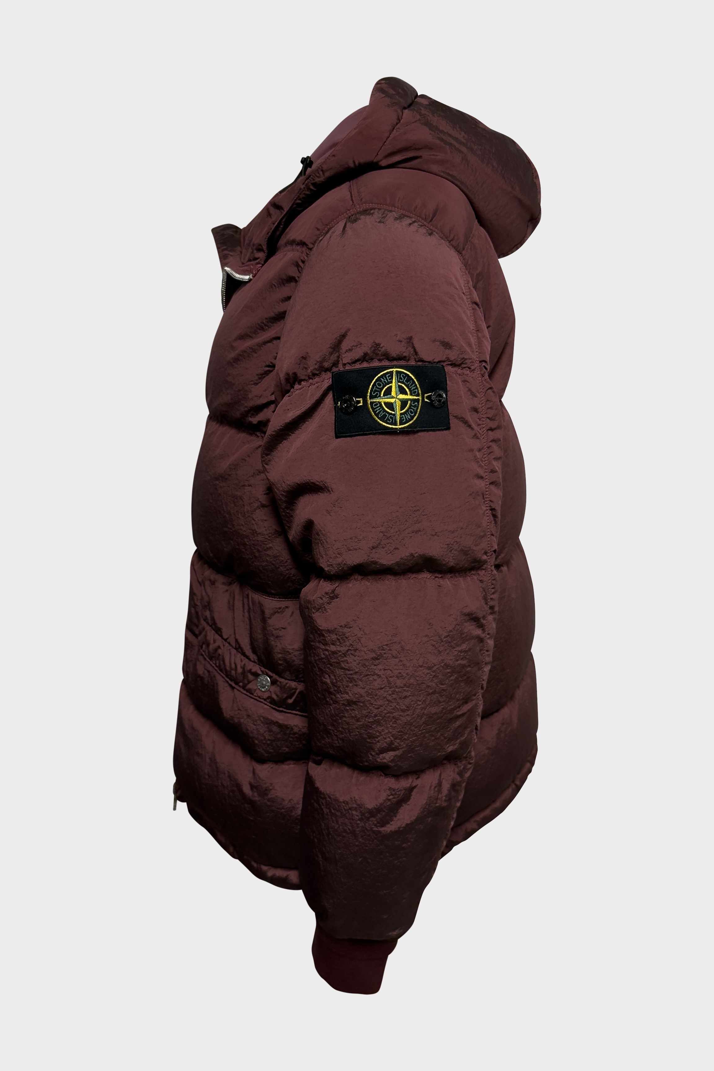 STONE ISLAND Nylon Metal Jacket in Bordeaux STONE ISLAND Nylon Metal Jacket in Bordeaux