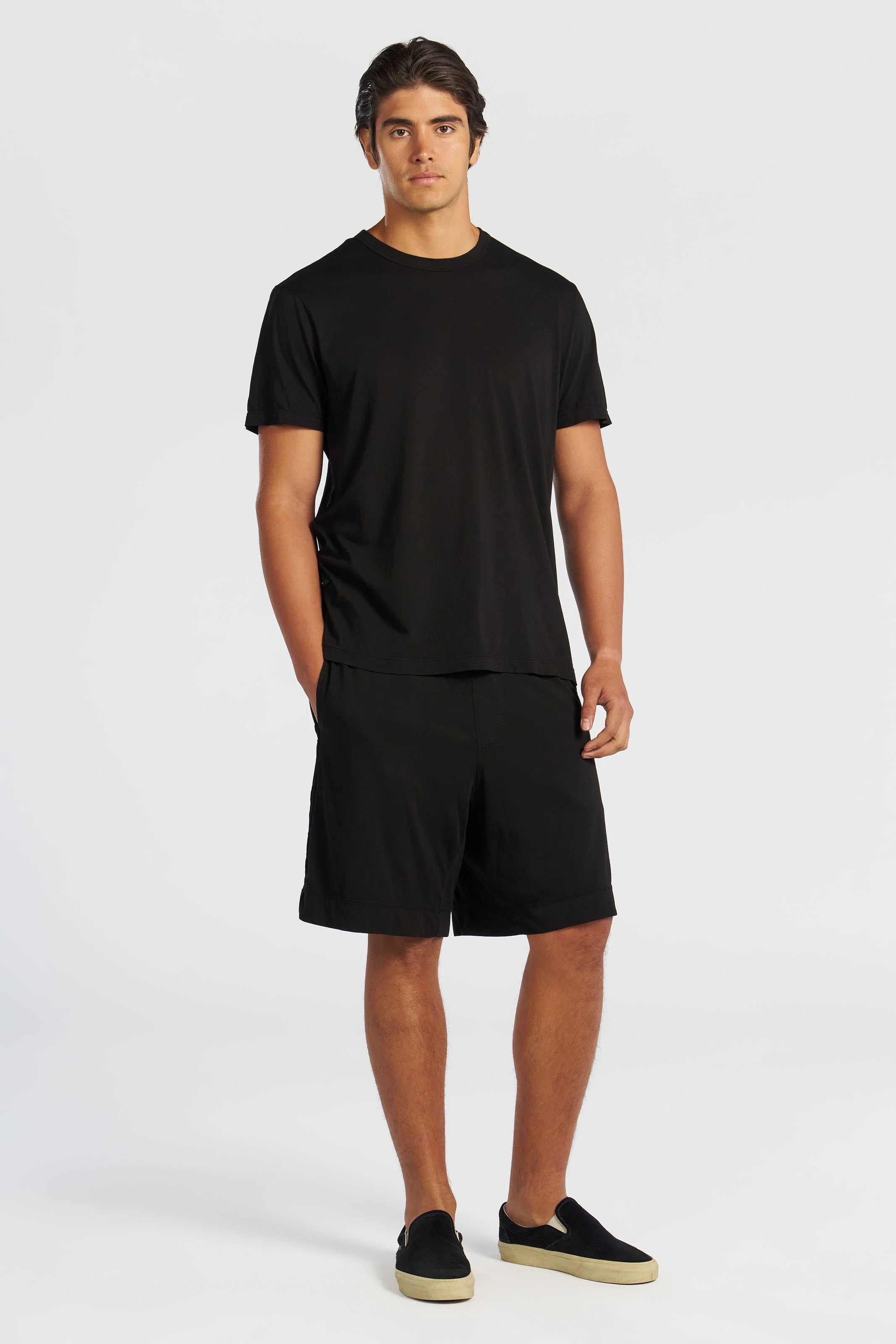 COTTON CITIZEN Classic Crewneck T-Shirt in Jet Black